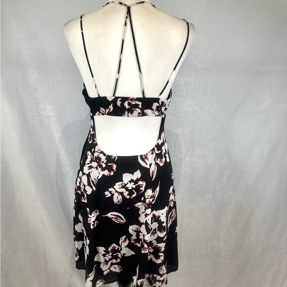 Express Strappy backless Hawaiian floral mini sundress size 8 - Picture 5 of 8